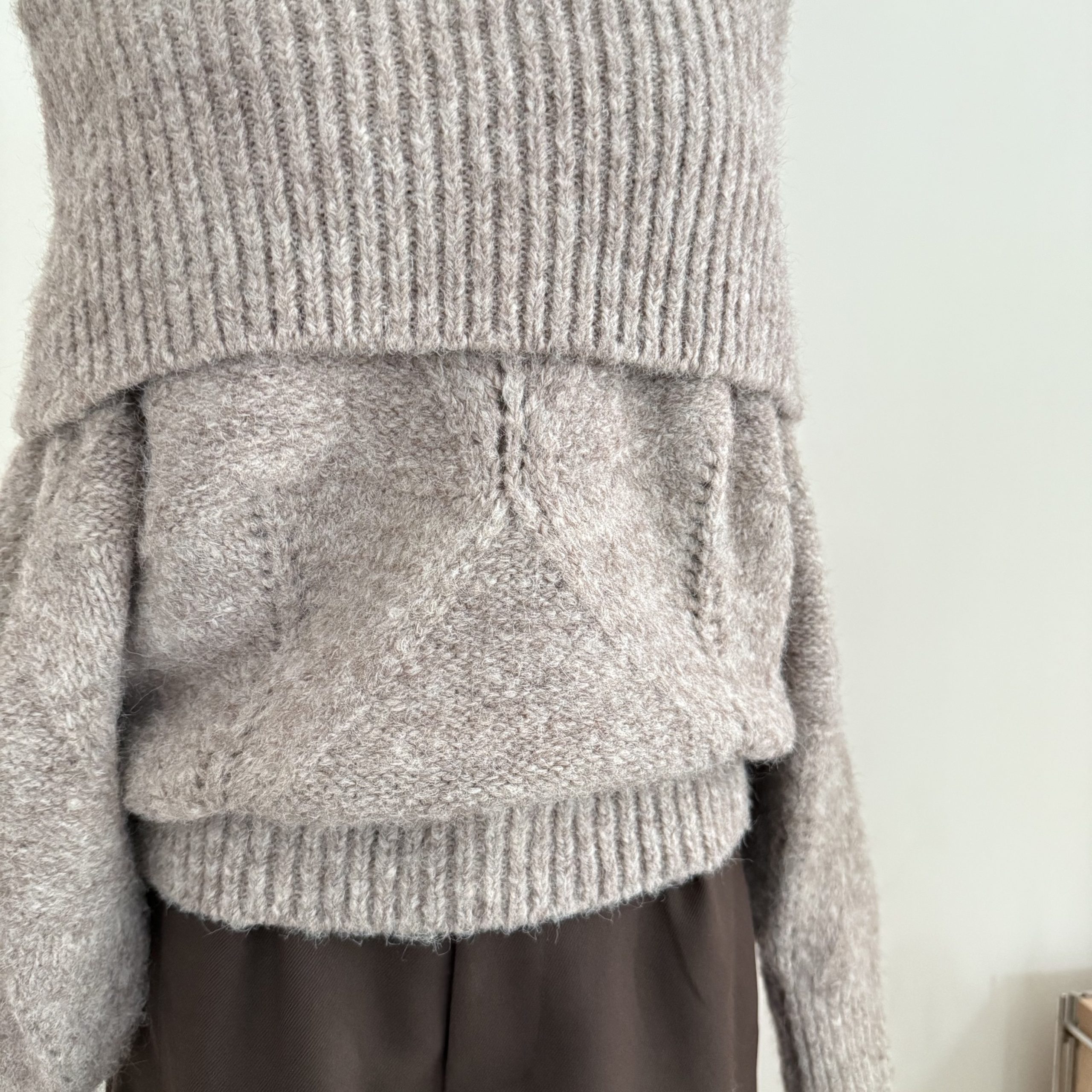 MAXMENT Autumn Warm Chestnut Lazy Off-Shoulder Mohair Knit Sweater and Pants Set - Image 4