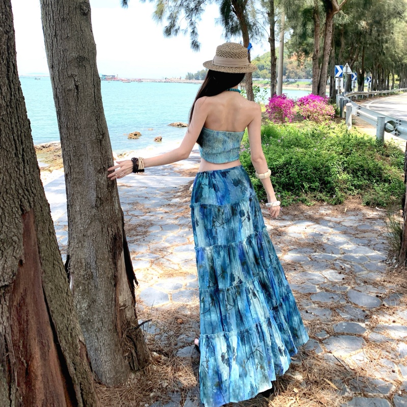 Blue Lotus Ethnic Style Ruched Tube Top and Tie-Dye Maxi Skirt Two-Piece Set - Style 9c6d3e - Image 4