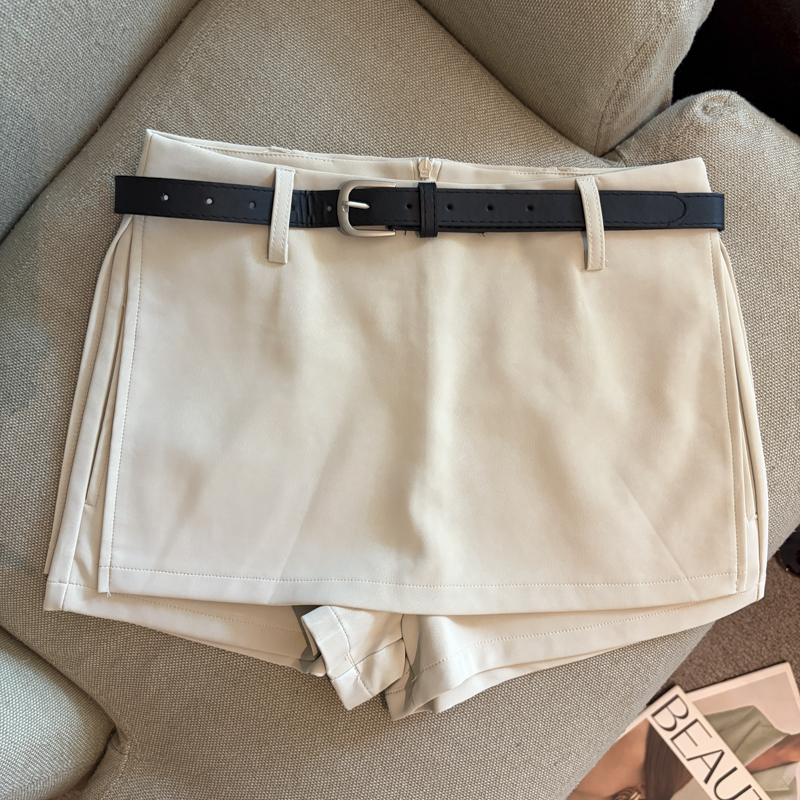 2026 Autumn Korean Style Solid Color Split Faux Leather A-Line Mini Skirt with Belt - Image 4