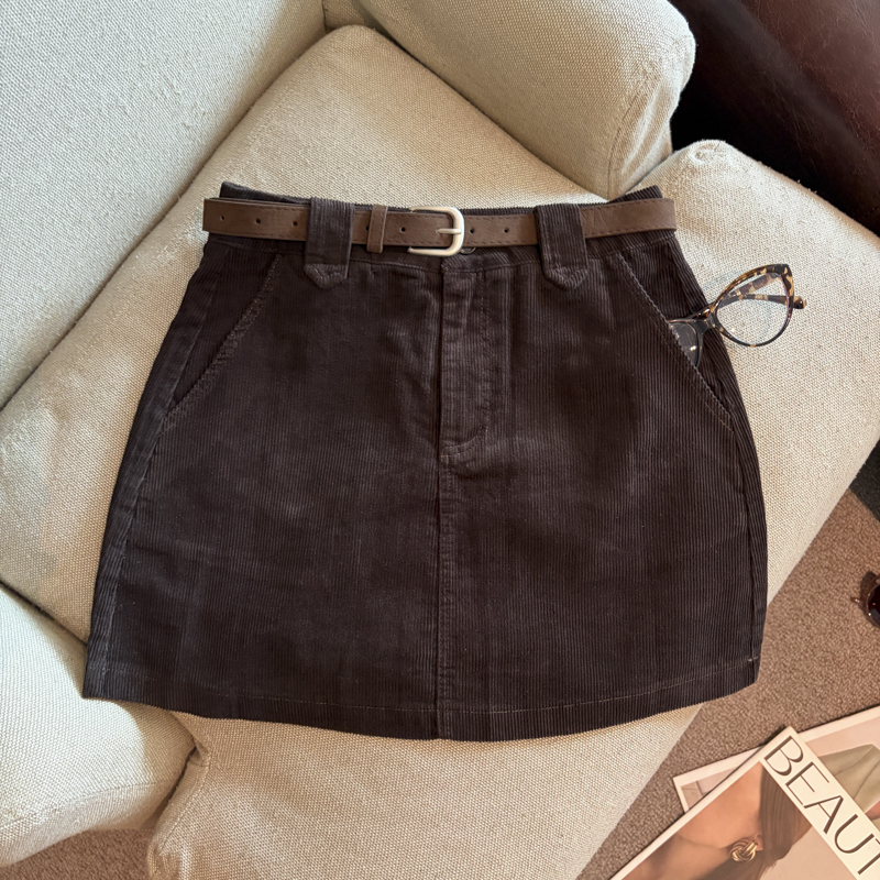 2026 Autumn Winter Retro Corduroy Solid High Waist A-Line Mini Skirt with Belt - Image 5