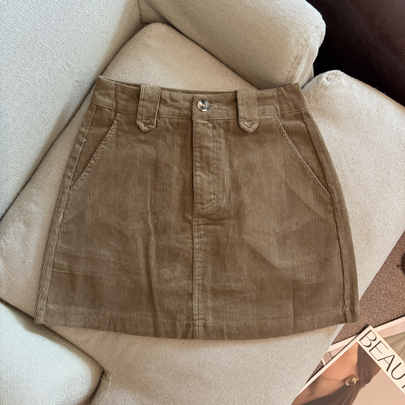 2026 Autumn Winter Retro Corduroy Solid High Waist A-Line Mini Skirt with Belt - Image 3